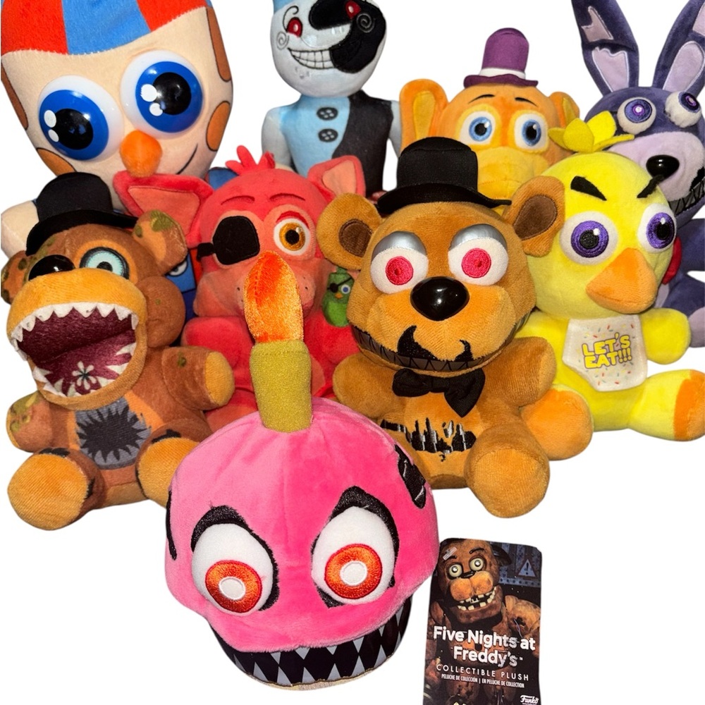 Funko Five Nights at Freddy's Plush Toy Set - Pink, Yellow, Brown